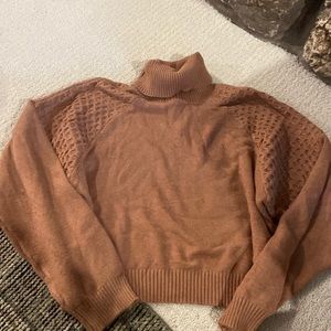 bb Dakota crop sweater